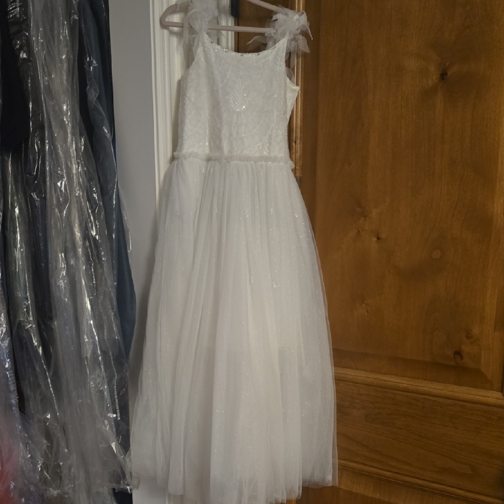Chic White Tulle Dress